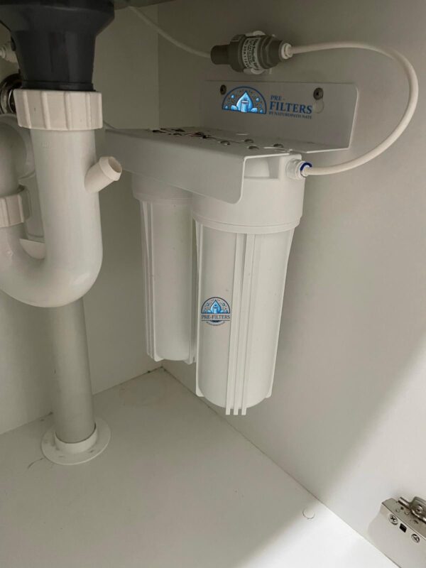 Twin Filters With Under Sink Housing - Image 4